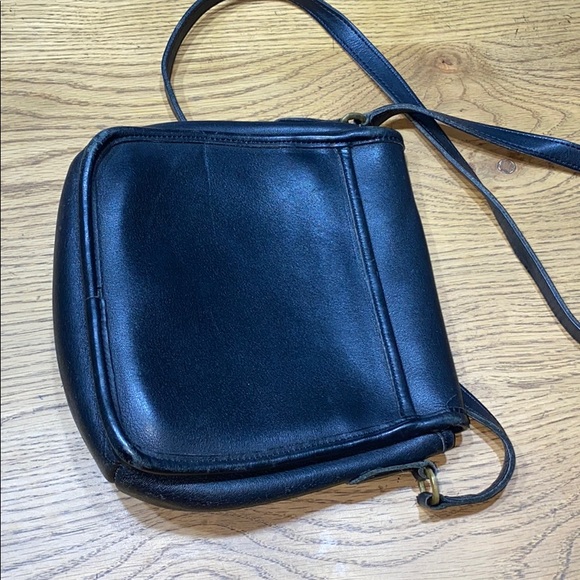 Coach classic cross body bag - Picture 5 of 6